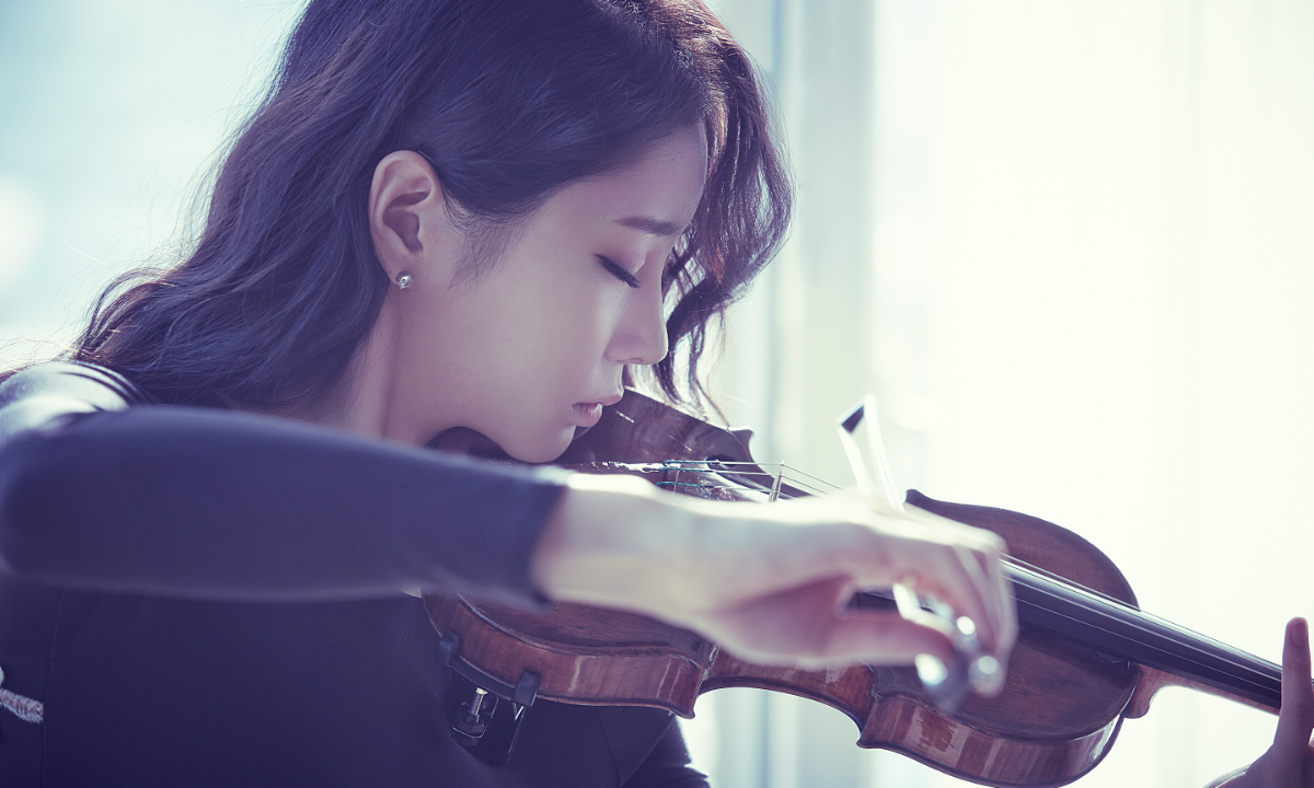 ‘개화, 피어오르다’ 협연 바이올리니스트 신지아